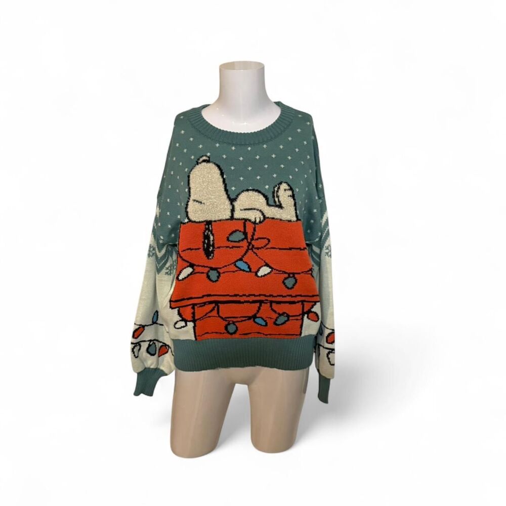 Peanuts Women's christmas sweater